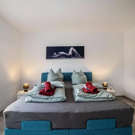 Im Harzer Vogelnest Spatzennest